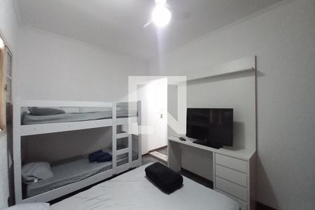 Casa à venda com 480m², 3 quartos e 2 vagas Casa à venda com 480m², 3 quartos e 2 vagasQuarto 2 - Suíte