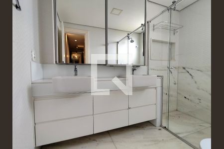 Apartamento à venda com 237m², 4 quartos e 4 vagasBanheiro 3