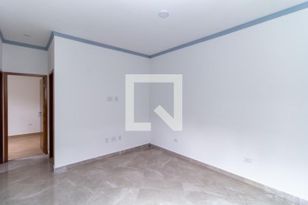 Sala e cozinha de apartamento para alugar com 2 quartos, 50m² em Vila Santa Virginia, São Paulo