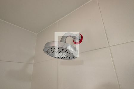 Banheiro de kitnet/studio para alugar com 1 quarto, 30m² em Pinheiros, São Paulo
