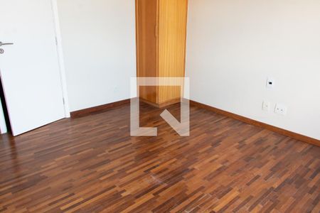 Apartamento à venda com 408m², 4 quartos e 4 vagasSUITE 2