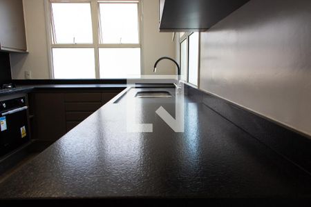 Apartamento à venda com 408m², 4 quartos e 4 vagasCOZINHA