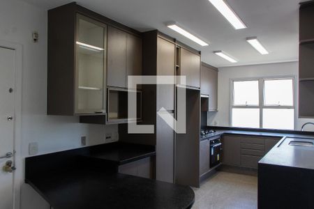 Apartamento à venda com 408m², 4 quartos e 4 vagasCOZINHA