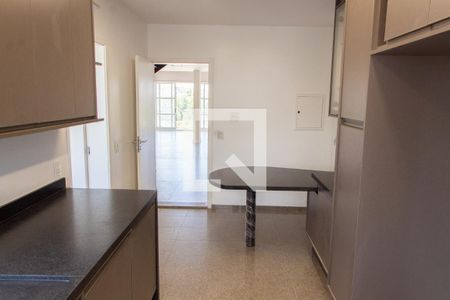 Apartamento à venda com 408m², 4 quartos e 4 vagasCOZINHA