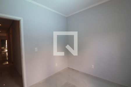 Casa à venda com 132m², 3 quartos e 2 vagas Casa à venda com 132m², 3 quartos e 2 vagasQuarto 2