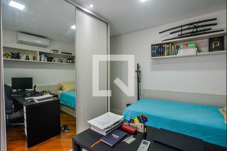 Casa de condomínio à venda com 140m², 3 quartos e 3 vagas Casa de condomínio à venda com 140m², 3 quartos e 3 vagasQuarto 2