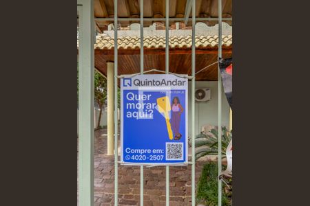 Casa de condomínio à venda com 238m², 3 quartos e 2 vagasPlaca