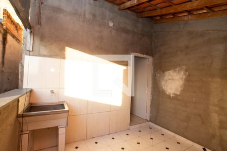 Casa para alugar com 50m², 1 quarto e sem vagaÁrea de Serviço