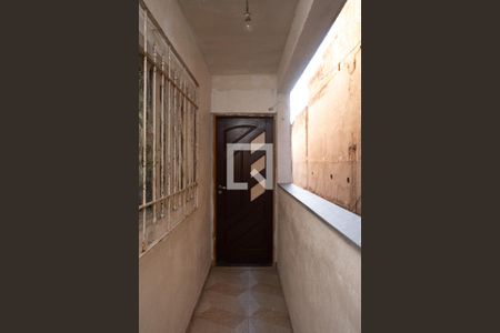 Casa para alugar com 50m², 1 quarto e sem vagaEntrada