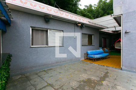 Casa para alugar com 460m², 4 quartos e 6 vagasExterna