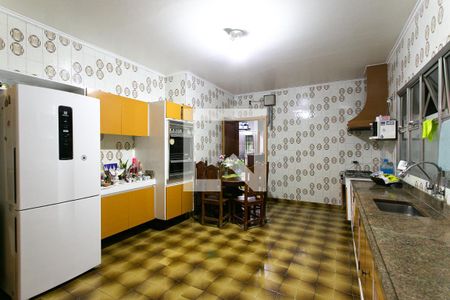 Casa para alugar com 460m², 4 quartos e 6 vagasCozinha