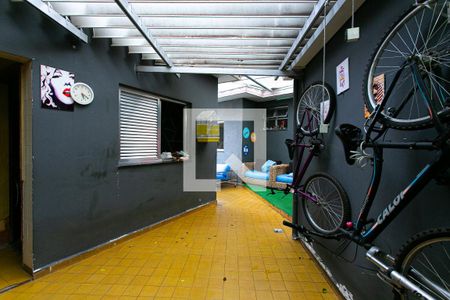 Casa para alugar com 460m², 4 quartos e 6 vagasÁrea Externa