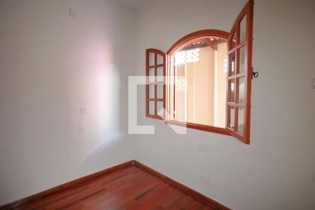 Casa à venda com 217m², 3 quartos e 1 vagaQuarto 2