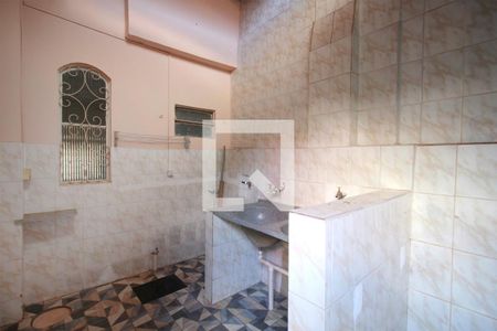 Casa à venda com 217m², 3 quartos e 1 vagaÁrea de Serviço