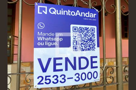 Casa à venda com 217m², 3 quartos e 1 vaga Casa à venda com 217m², 3 quartos e 1 vagaPlaquinha