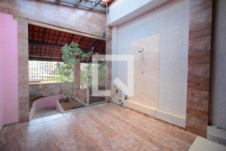 Casa à venda com 217m², 3 quartos e 1 vagaÁrea comum