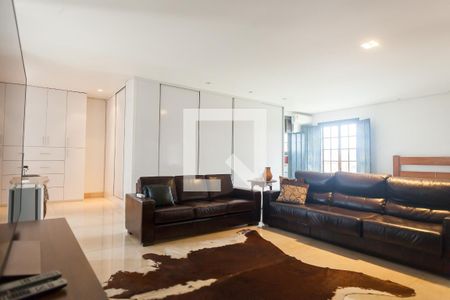 Casa de condomínio para alugar com 300m², 2 quartos e 4 vagassala de tv 2