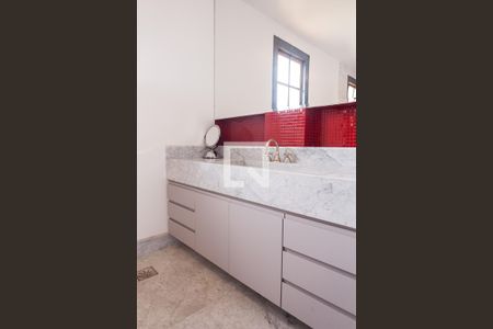Casa de condomínio para alugar com 300m², 2 quartos e 4 vagasbanheiro suite 2