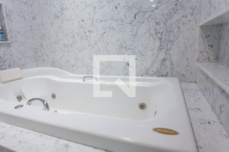 Casa de condomínio para alugar com 300m², 2 quartos e 4 vagasbanheiro suite 1