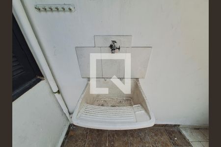 Casa à venda com 225m², 3 quartos e 2 vagas Casa à venda com 225m², 3 quartos e 2 vagasÁrea de Serviço