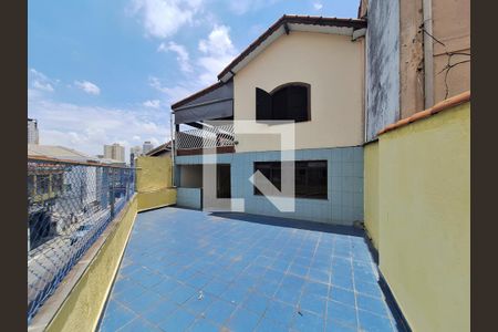 Casa à venda com 225m², 3 quartos e 2 vagas Casa à venda com 225m², 3 quartos e 2 vagasVaranda Salão