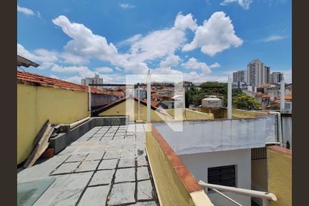Casa à venda com 225m², 3 quartos e 2 vagas Casa à venda com 225m², 3 quartos e 2 vagasQuintal
