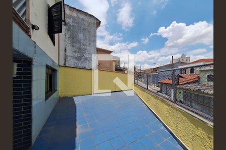 Casa à venda com 225m², 3 quartos e 2 vagas Casa à venda com 225m², 3 quartos e 2 vagasVaranda Salão