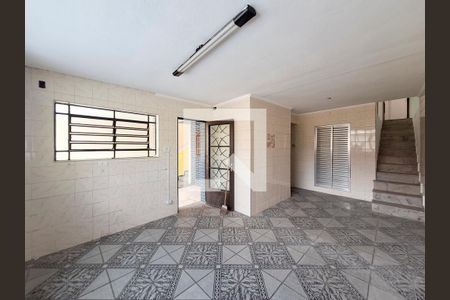 Casa à venda com 225m², 3 quartos e 2 vagas Casa à venda com 225m², 3 quartos e 2 vagasSalão