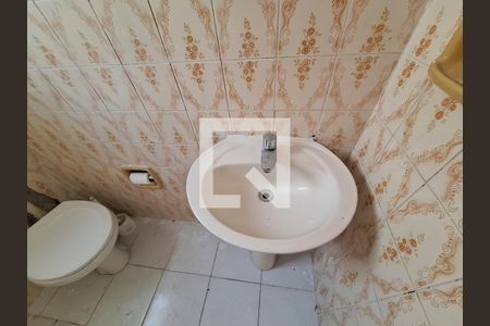 Casa à venda com 225m², 3 quartos e 2 vagas Casa à venda com 225m², 3 quartos e 2 vagasEdícula