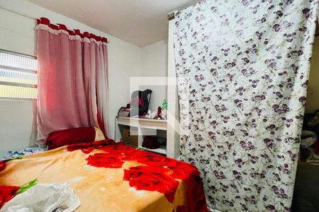 Casa à venda com 100m², 2 quartos e 2 vagas Casa à venda com 100m², 2 quartos e 2 vagasEdícula