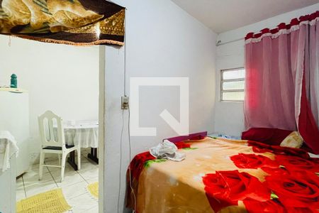 Casa à venda com 100m², 2 quartos e 2 vagas Casa à venda com 100m², 2 quartos e 2 vagasEdícula