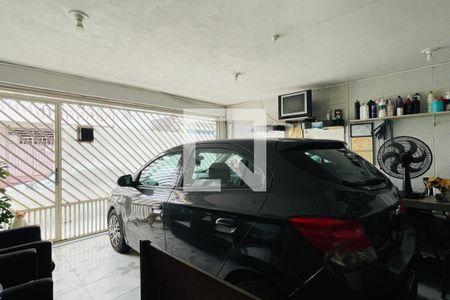 Casa à venda com 100m², 2 quartos e 2 vagas Casa à venda com 100m², 2 quartos e 2 vagasGaragem