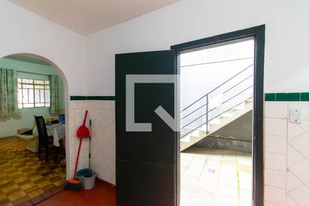 Casa à venda com 250m², 6 quartos e 4 vagasCozinha