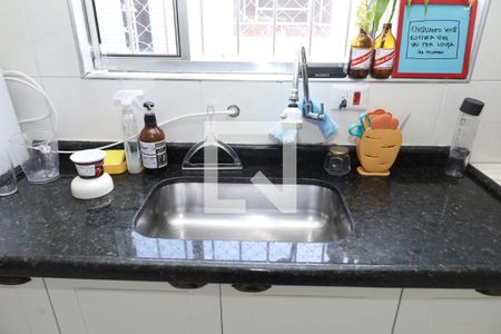 Casa à venda com 350m², 2 quartos e 6 vagasCozinha