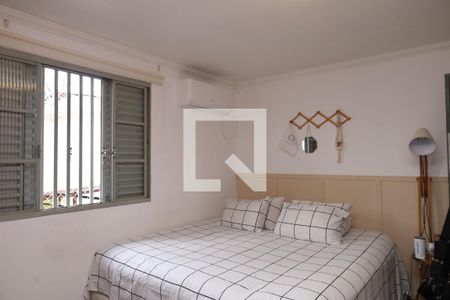 Quarto 1 de casa à venda com 2 quartos, 350m² em Cidade Líder, São Paulo