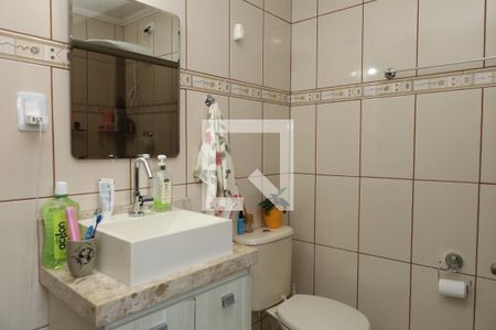 Casa à venda com 350m², 2 quartos e 6 vagasBanheiro