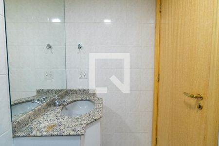 Apartamento à venda com 42m², 1 quarto e 1 vaga Apartamento à venda com 42m², 1 quarto e 1 vagaBanheiro da Suíte