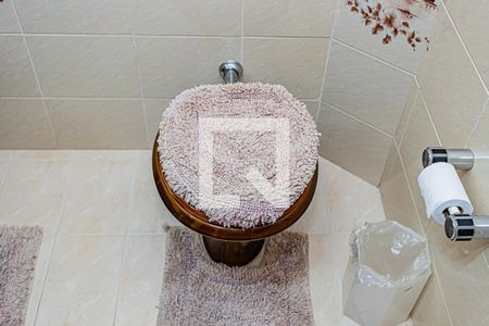 Casa à venda com 130m², 2 quartos e 3 vagasBanheiro suite 2