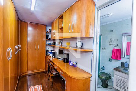 Casa à venda com 130m², 2 quartos e 3 vagasCloset 