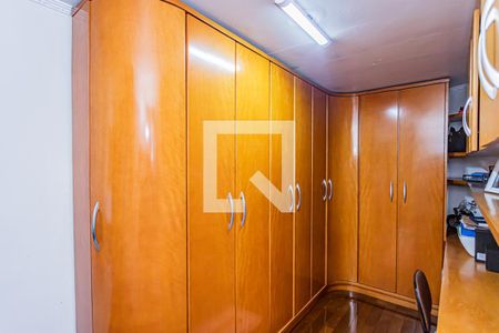 Casa à venda com 130m², 2 quartos e 3 vagasCloset 