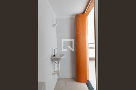 Casa de condomínio à venda com 118m², 2 quartos e 2 vagasLavabo