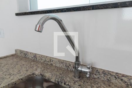 Casa de condomínio à venda com 118m², 2 quartos e 2 vagasCozinha - Torneira