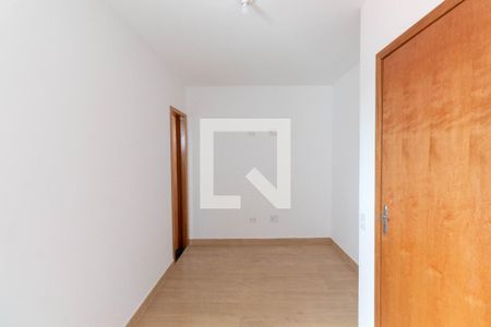 Casa de condomínio à venda com 118m², 2 quartos e 2 vagasQuarto Suíte 2