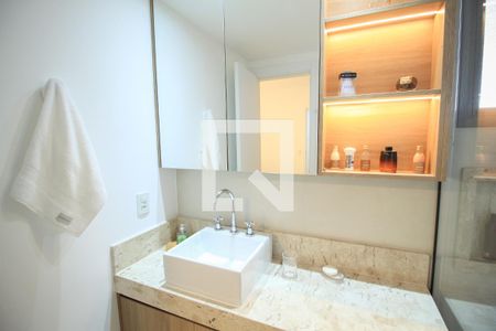 Apartamento à venda com 129m², 3 quartos e 2 vagasBanheiro - Quarto 2