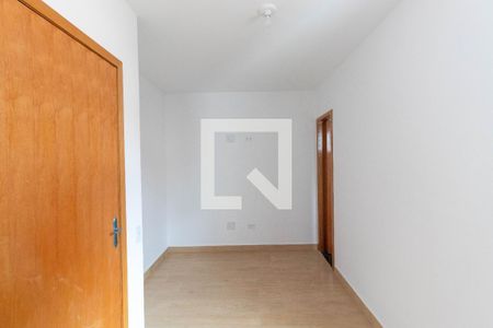 Casa de condomínio à venda com 118m², 2 quartos e 2 vagasQuarto Suíte 2