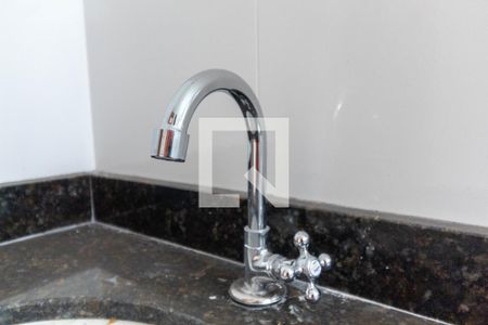 Casa de condomínio à venda com 118m², 2 quartos e 2 vagasBanheiro - torneira