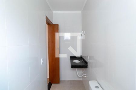 Casa de condomínio à venda com 118m², 2 quartos e 2 vagasBanheiro da Suíte 2