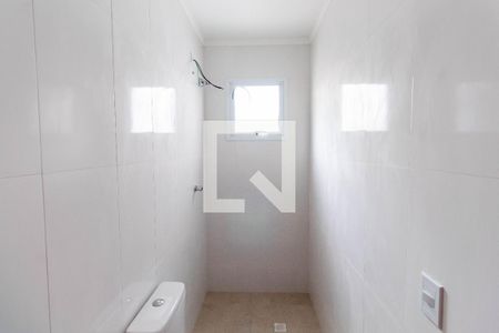 Casa de condomínio à venda com 118m², 2 quartos e 2 vagasBanheiro da Suíte 2