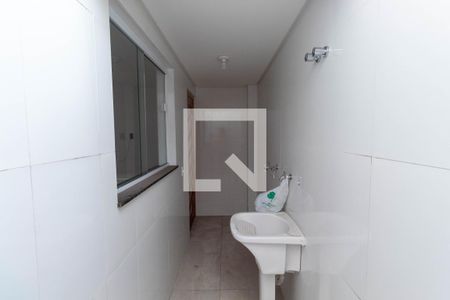 Casa de condomínio à venda com 118m², 2 quartos e 2 vagasLavanderia