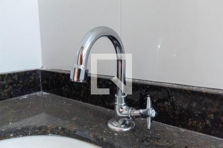 Casa de condomínio à venda com 118m², 2 quartos e 2 vagasBanheiro - torneira